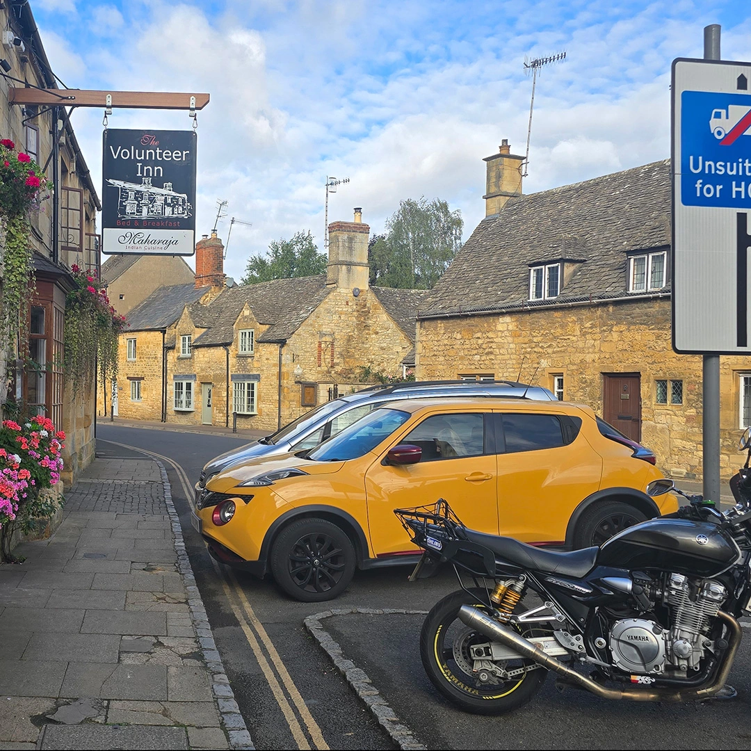 Double yellow parking